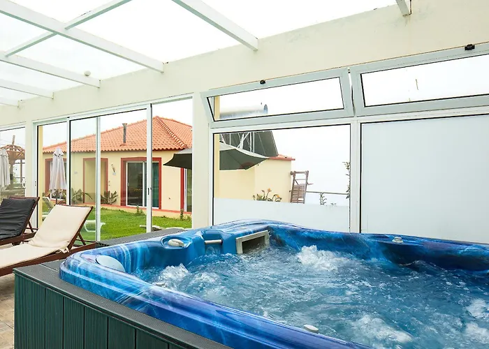 Casa Da Relva Com Piscina Aquecida Interna Apartment *