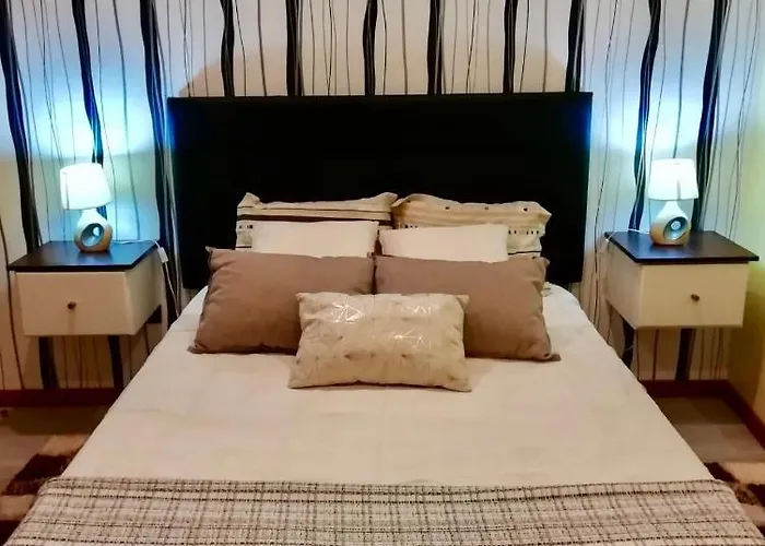 Casa Da Relva Com Piscina Aquecida Interna * Arco da Calheta (Madeira)