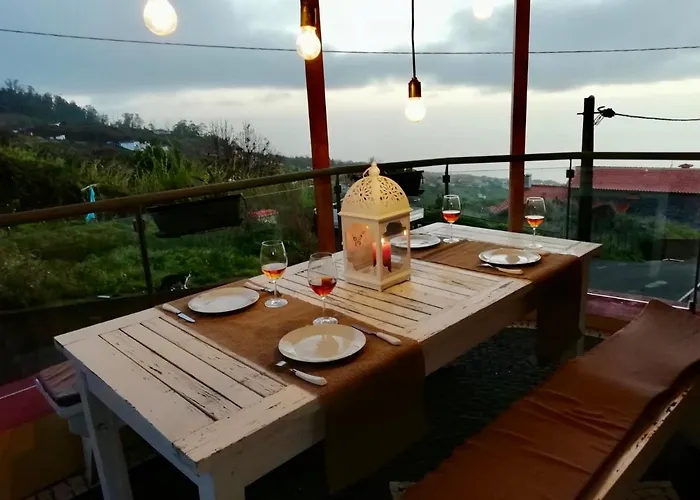 Casa Da Relva Com Piscina Aquecida Interna * Arco da Calheta (Madeira)