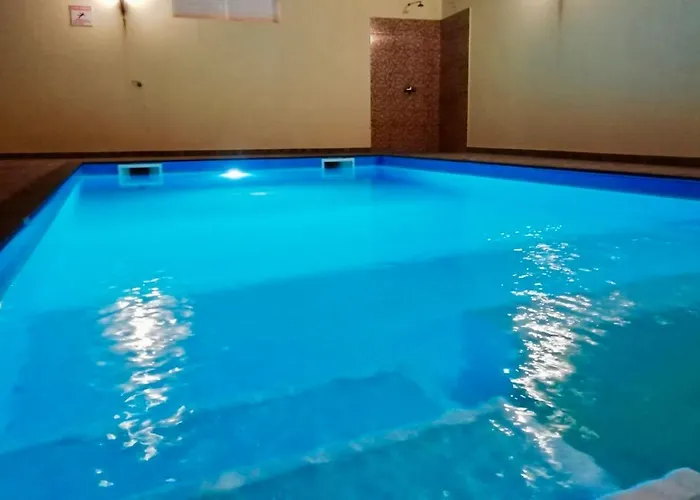 Apartament Casa Da Relva Com Piscina Aquecida Interna Arco da Calheta (Madeira)