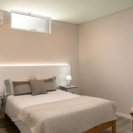 Casa Da Relva Com Piscina Aquecida Interna Lejlighed