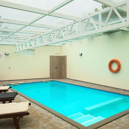 Casa Da Relva Com Piscina Aquecida Interna Apartamento