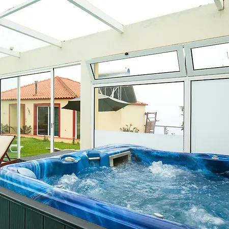 Casa Da Relva Com Piscina Aquecida Interna Lejlighed *