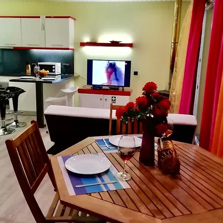 Apartment Casa Da Relva Com Piscina Aquecida Interna