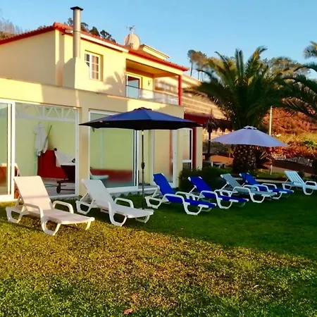 Casa Da Relva Com Piscina Aquecida Interna Apartamento